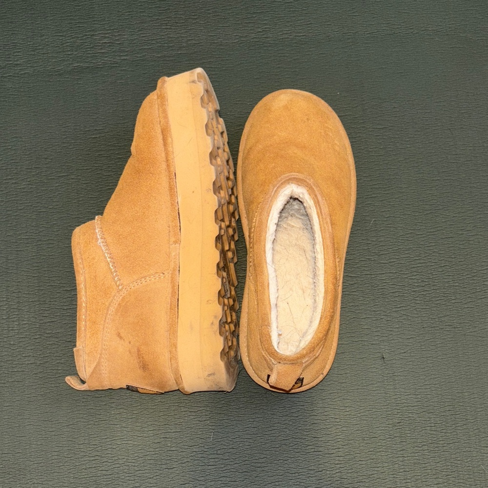 Bearpaw Boots